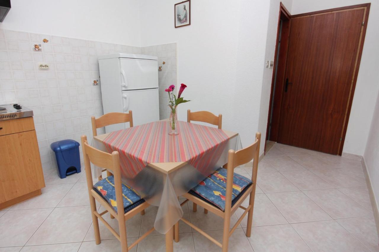 Apartments By The Sea Sumartin, Brac - 5620 Exterior photo
